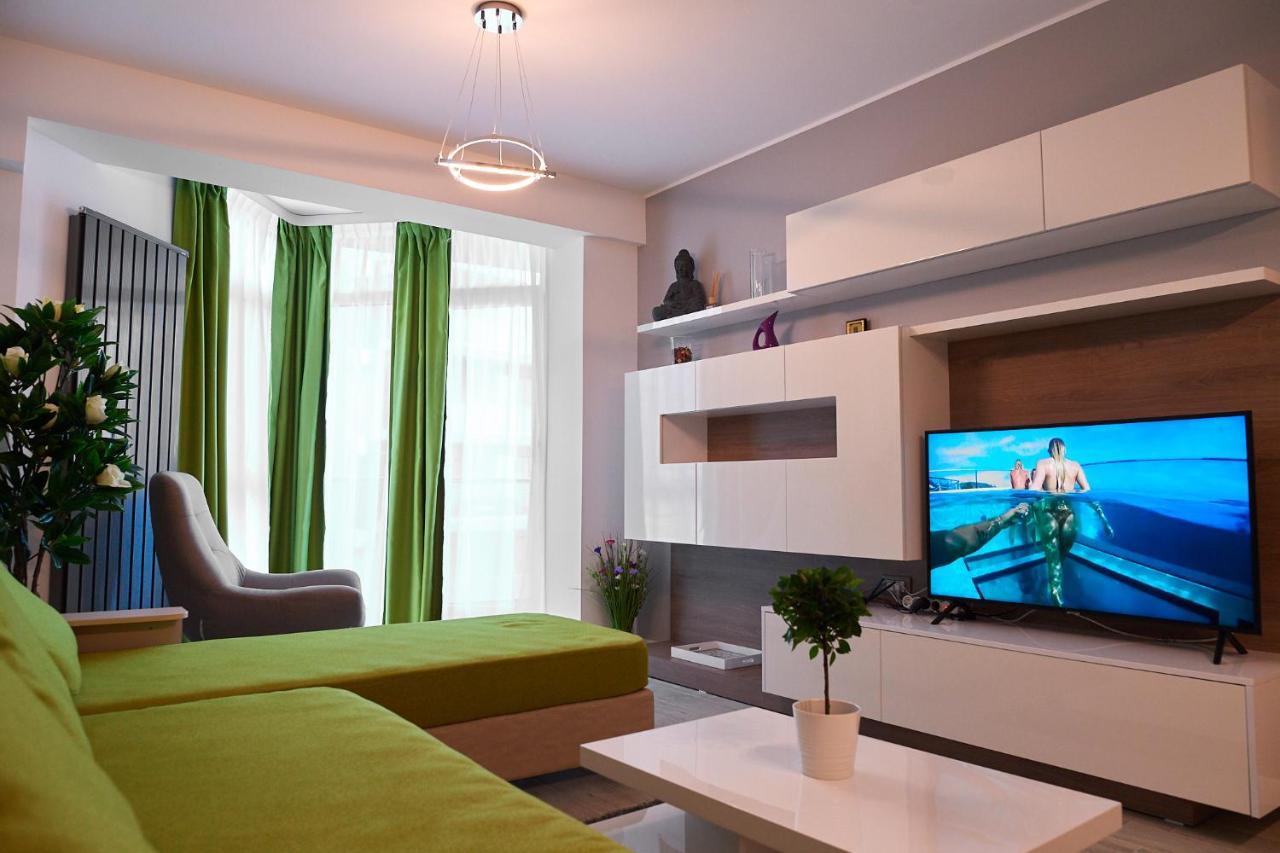 Ambient Holiday Apartment ALEZZI Beach resort Năvodari Zewnętrze zdjęcie